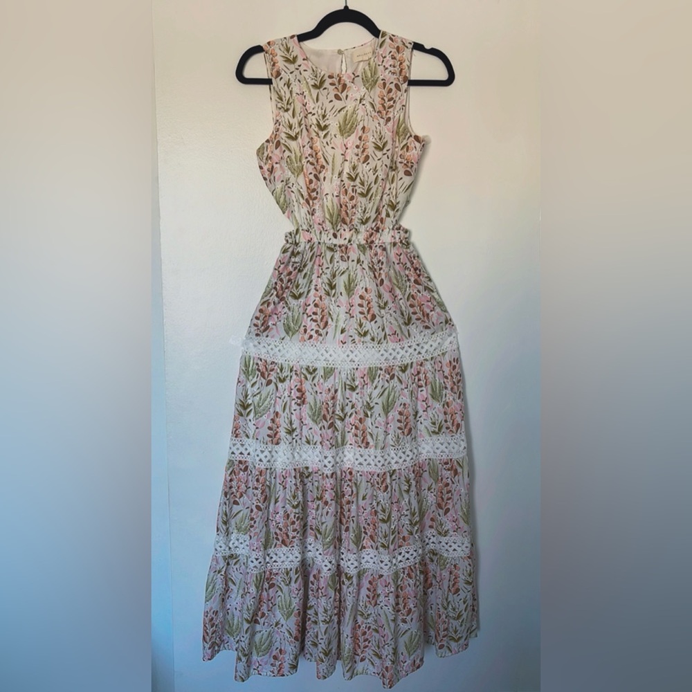 MELLODAY Floral Sleeveless Dress with Lace Accents